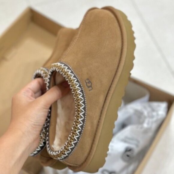 UGG Tasman Slipper Chestnut - Picture 4 of 6